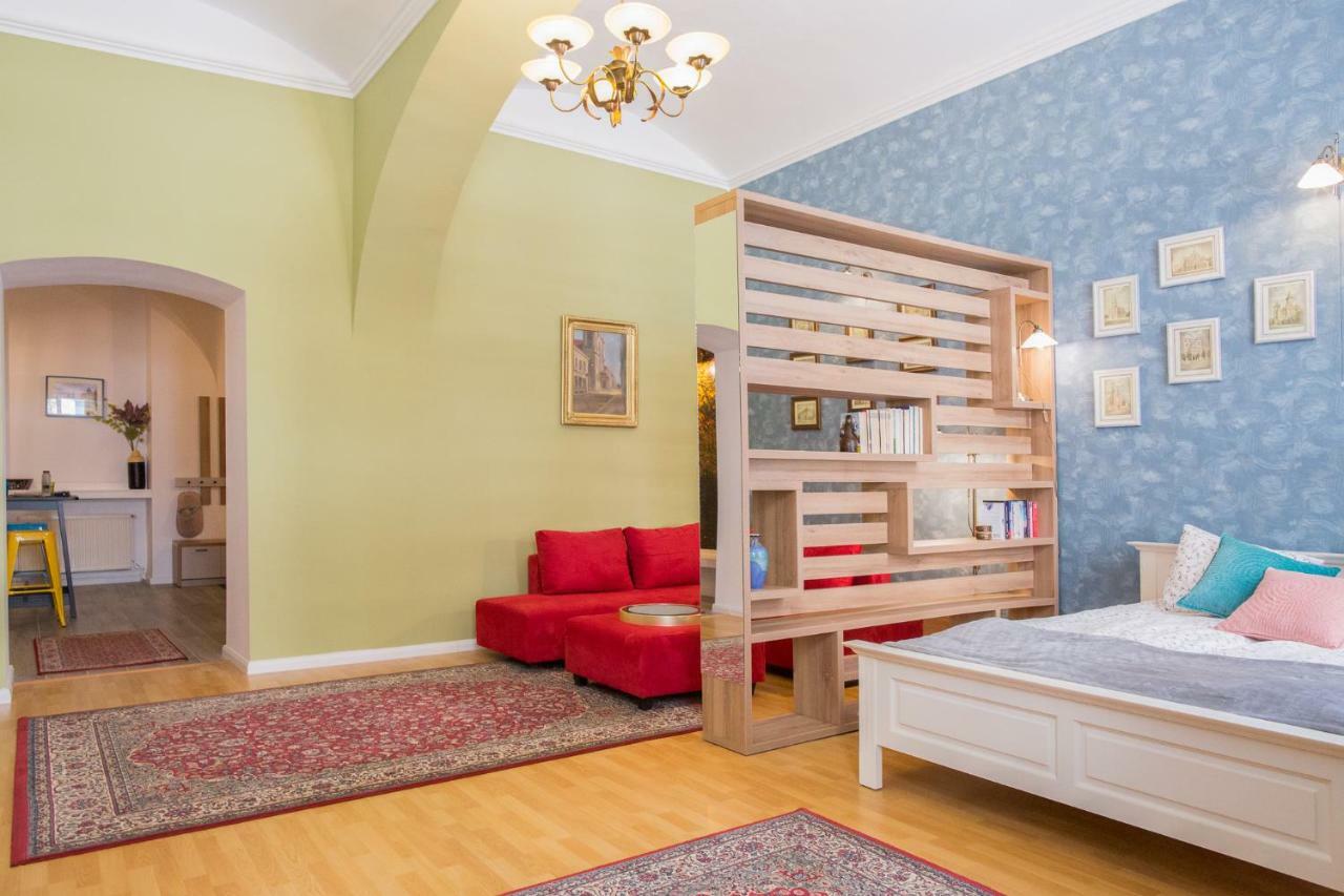 City Light Apartment Temesvár Kültér fotó