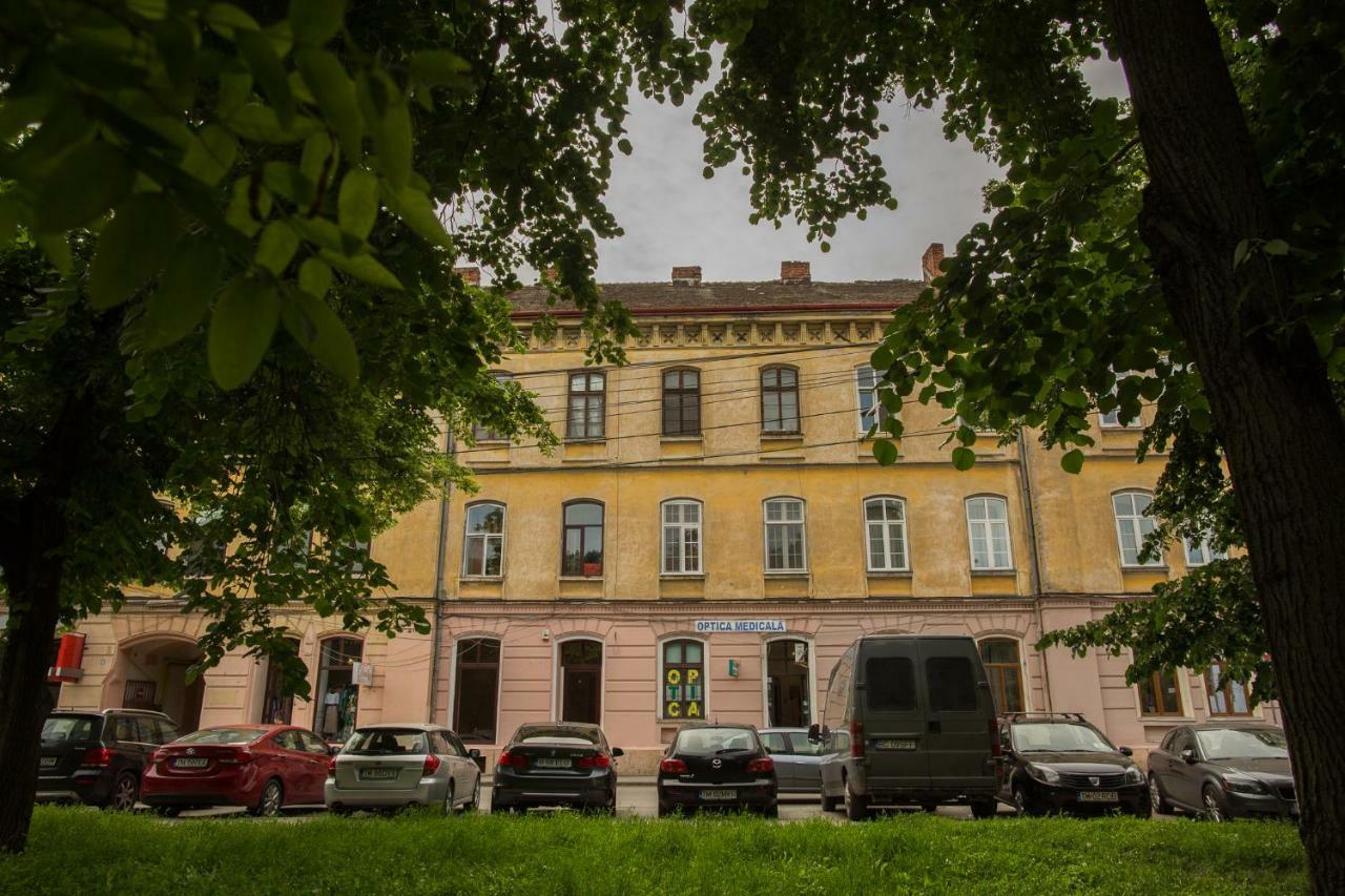 City Light Apartment Temesvár Kültér fotó